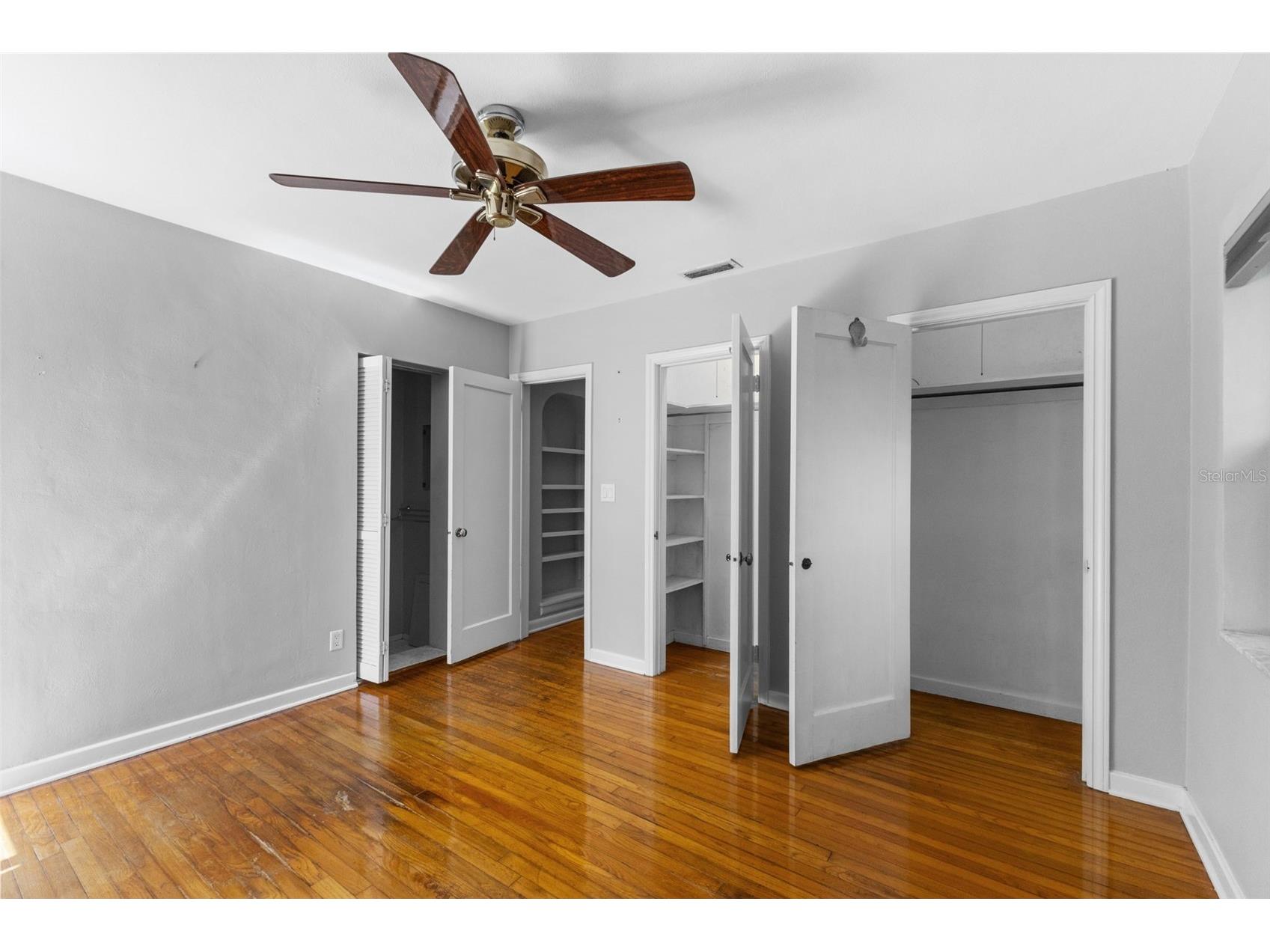 135 Aranda Street NE Saint Petersburg FL 33704 TB8510430 image16