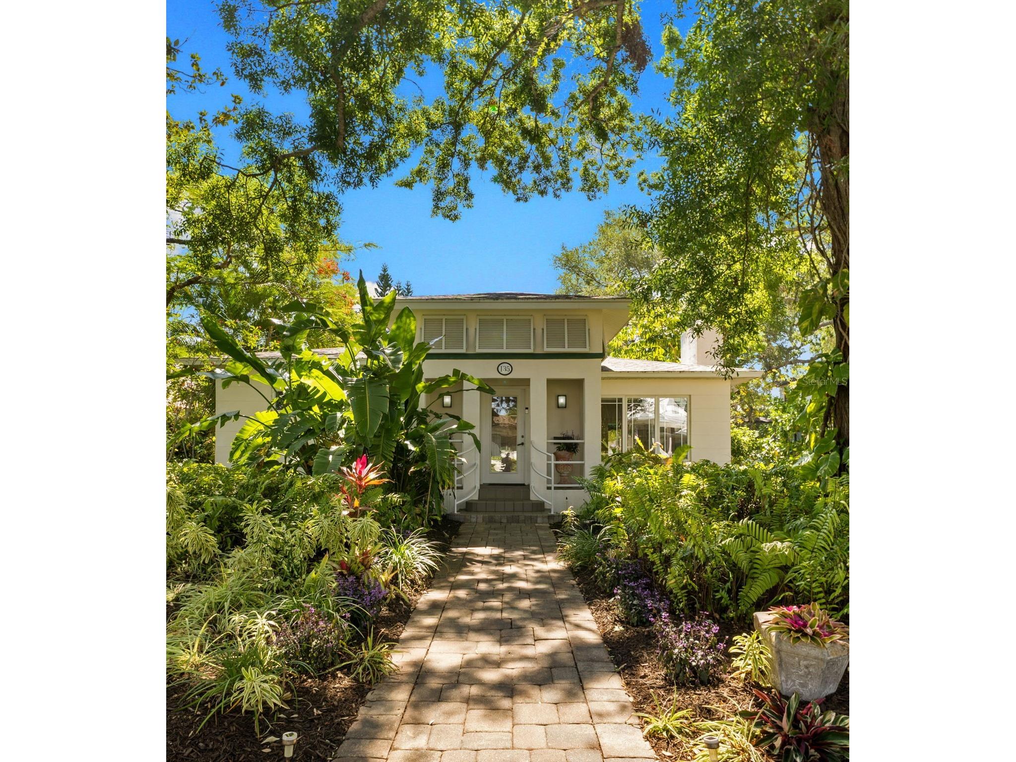 135 Aranda Street NE Saint Petersburg FL 33704 TB8510430 image2