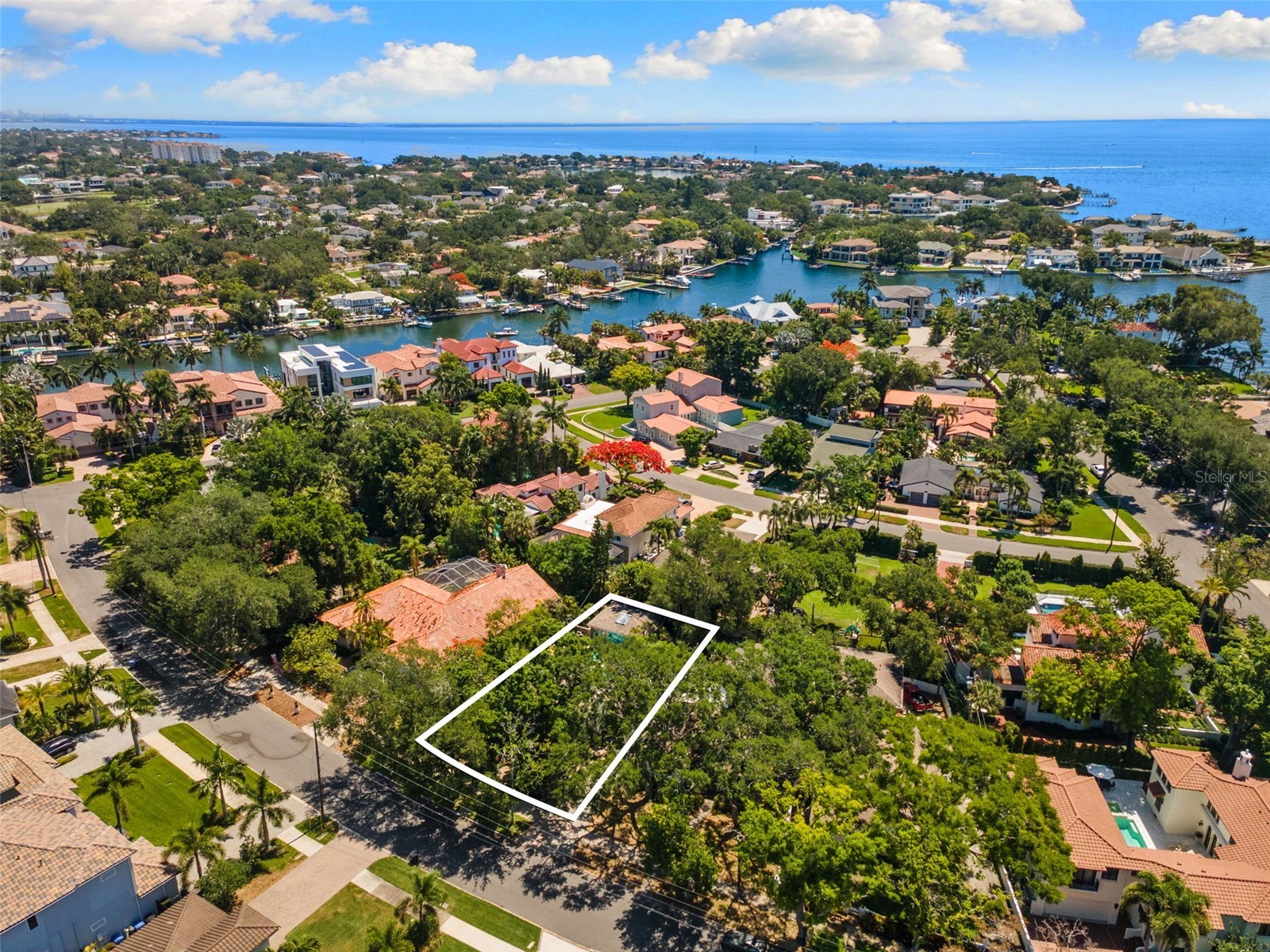 135 Aranda Street NE Saint Petersburg FL 33704 TB8510430 image32