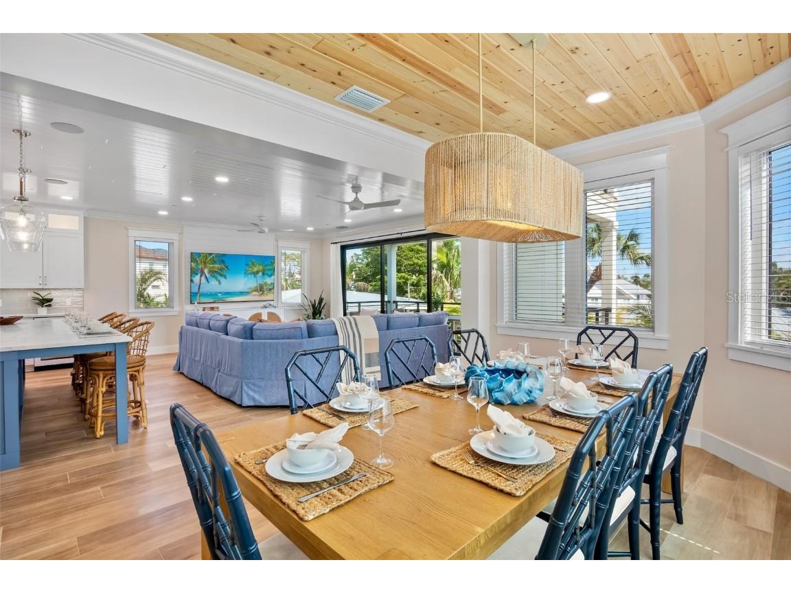 135 Avenida Veneccia Sarasota FL 34242 A4670533 image10