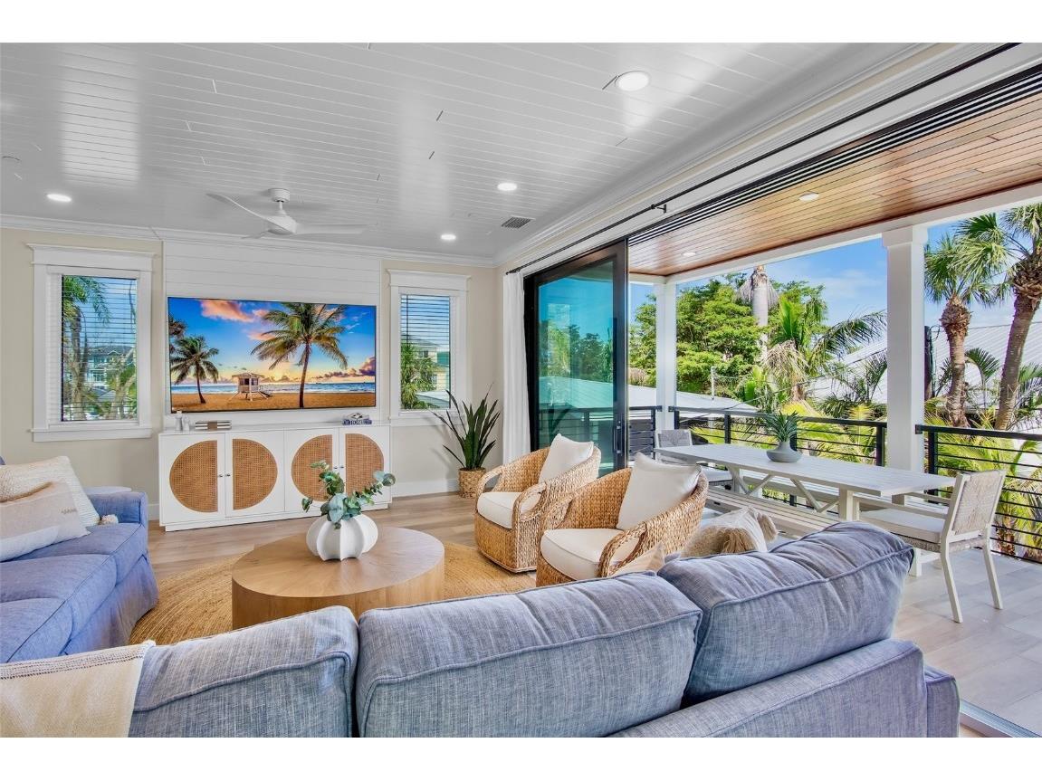 135 Avenida Veneccia Sarasota FL 34242 A4670533 image24