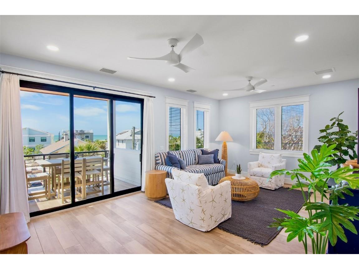 135 Avenida Veneccia Sarasota FL 34242 A4670533 image25