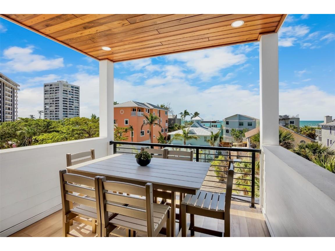 135 Avenida Veneccia Sarasota FL 34242 A4670533 image29