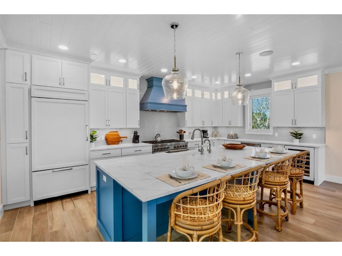 135 Avenida Veneccia Sarasota FL 34242 A4670533 image3