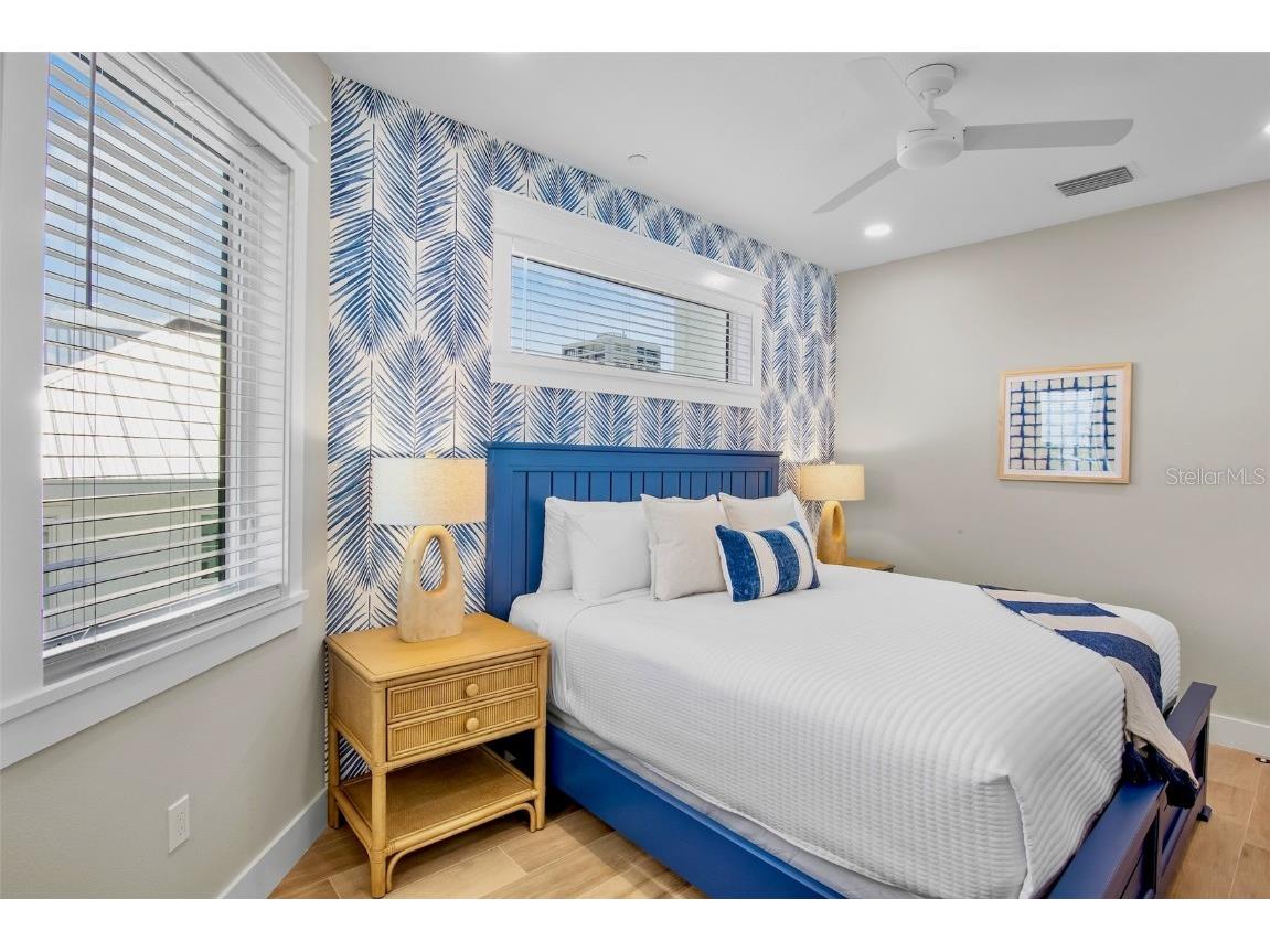 135 Avenida Veneccia Sarasota FL 34242 A4670533 image31