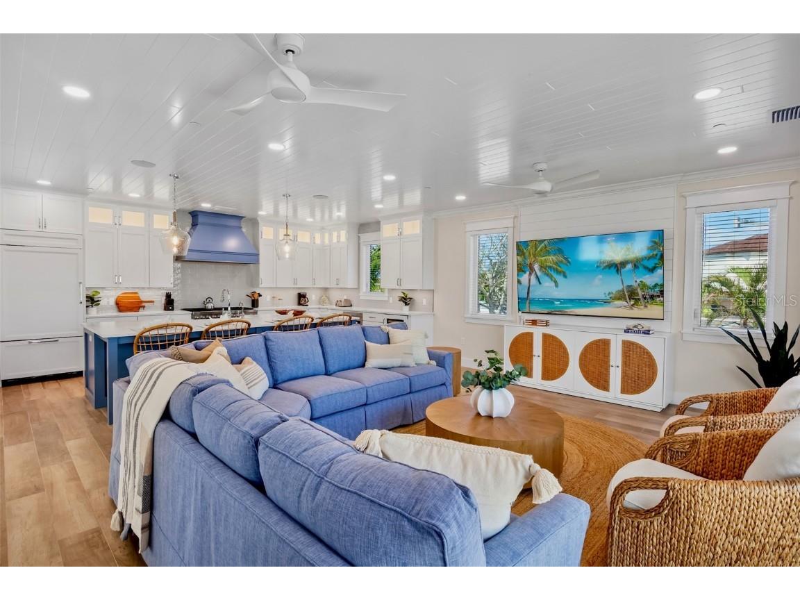 135 Avenida Veneccia Sarasota FL 34242 A4670533 image7