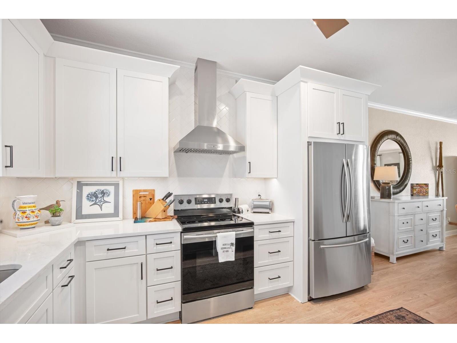 135 Bath Club Circle North Redington Beach FL 33708 TB8466569 image12