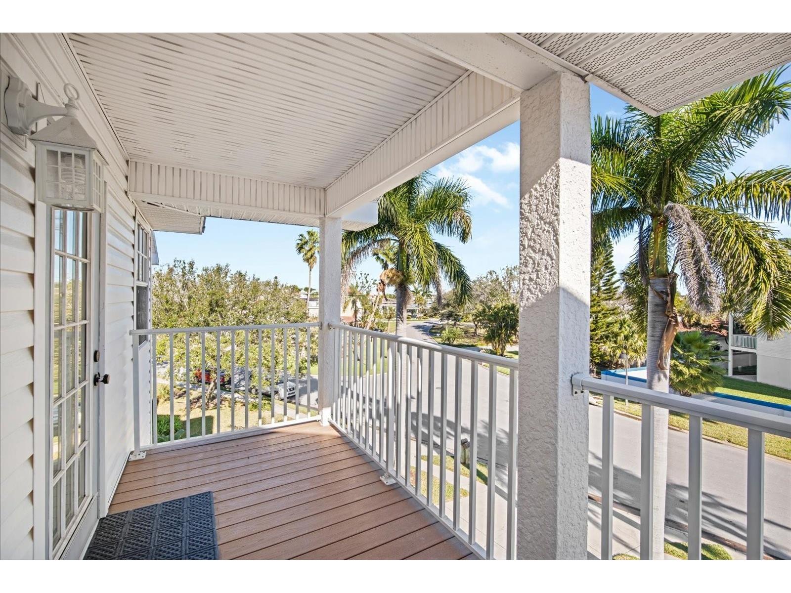 135 Bath Club Circle North Redington Beach FL 33708 TB8466569 image26