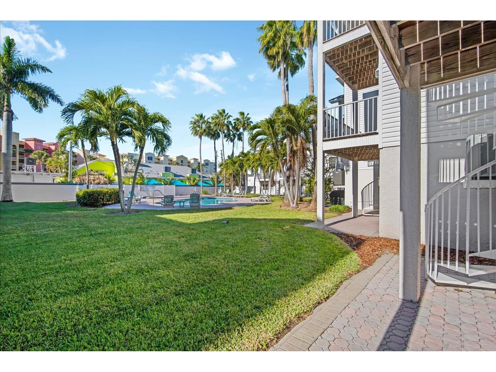 135 Bath Club Circle North Redington Beach FL 33708 TB8466569 image31