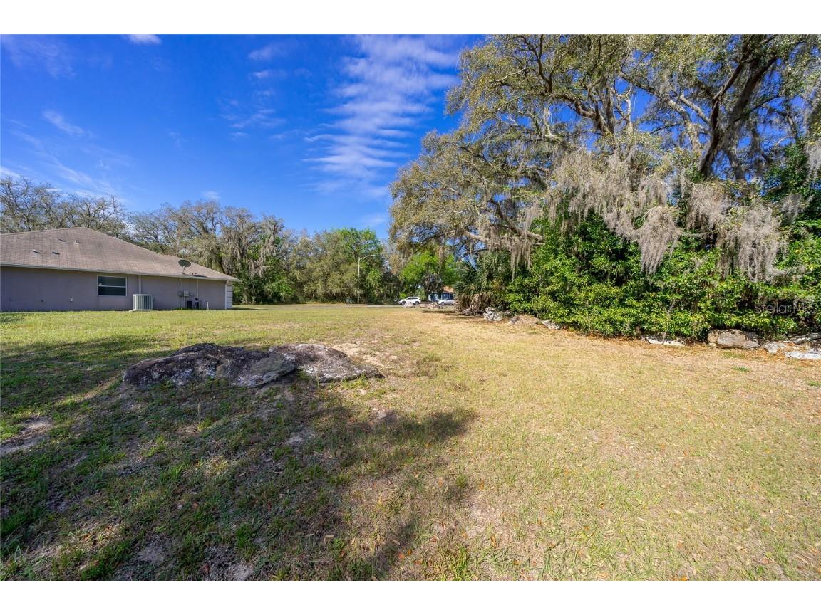 135 Boxtree Court Ridge Manor FL 33523 T3435048 image1