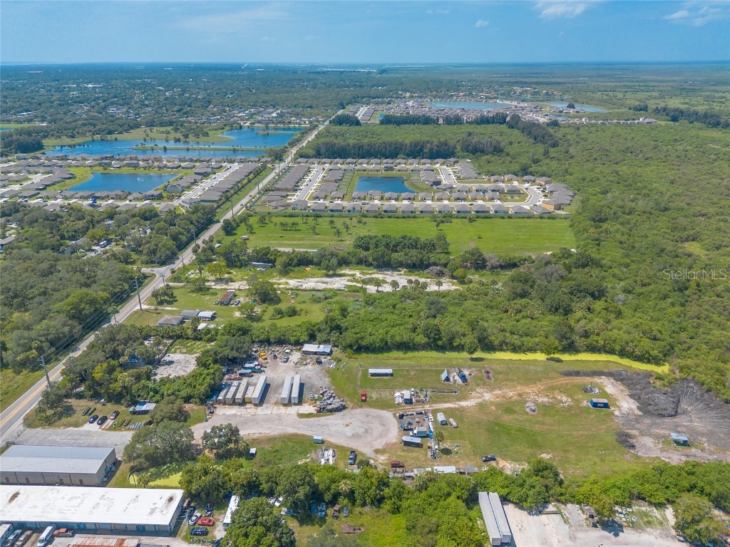 135 Clearlake Cocoa FL 32922 V4944108 image19