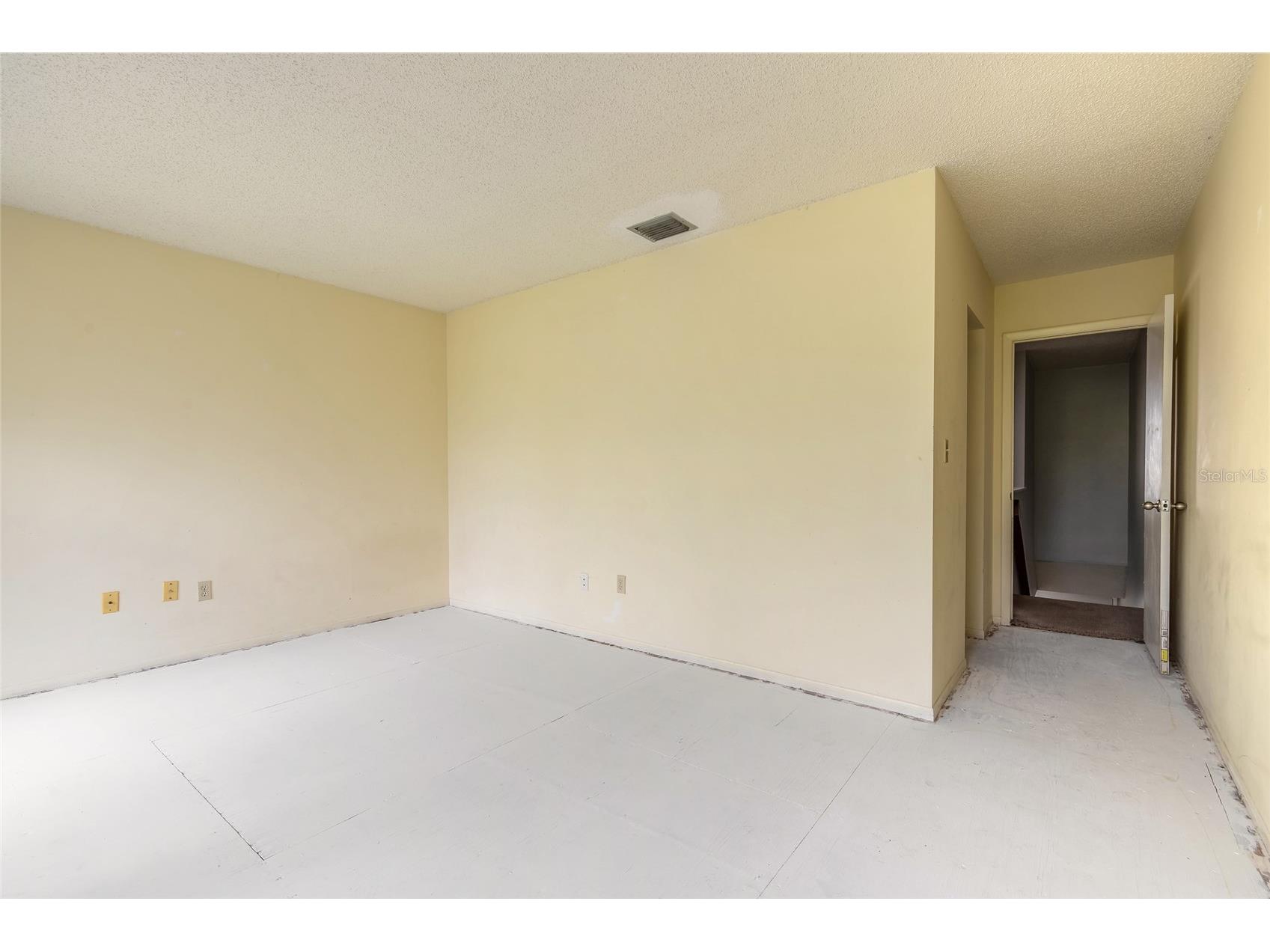 135 Club House Boulevard #135 New Smyrna Beach FL 32168 V4948970 image12