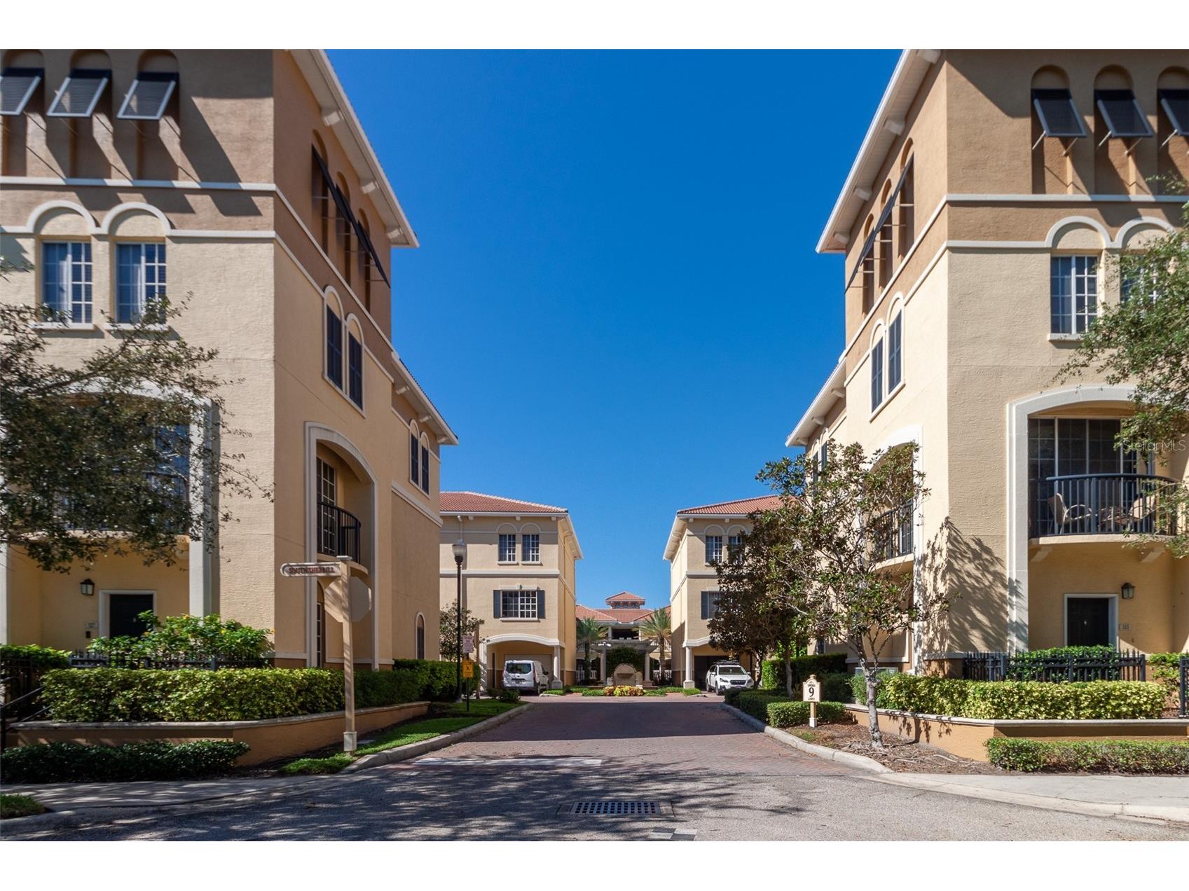 135 Grand Beach Place Tampa FL 33609 TB8503565 image2