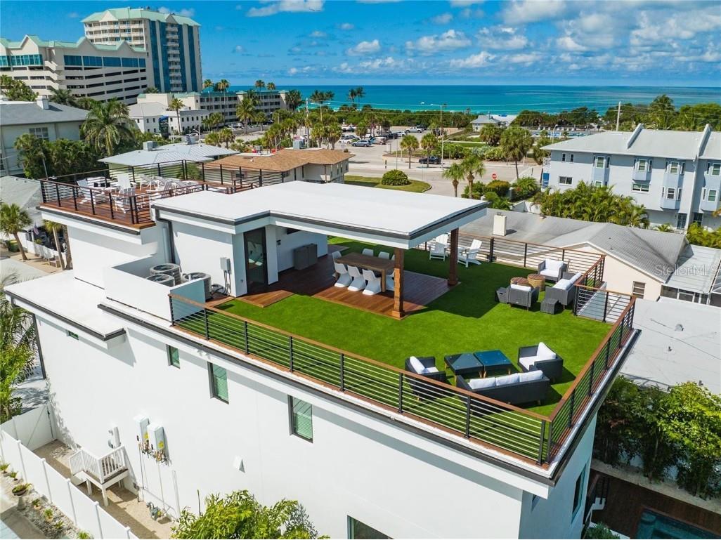 135 Grant Drive Sarasota FL 34236 A4649296 image3