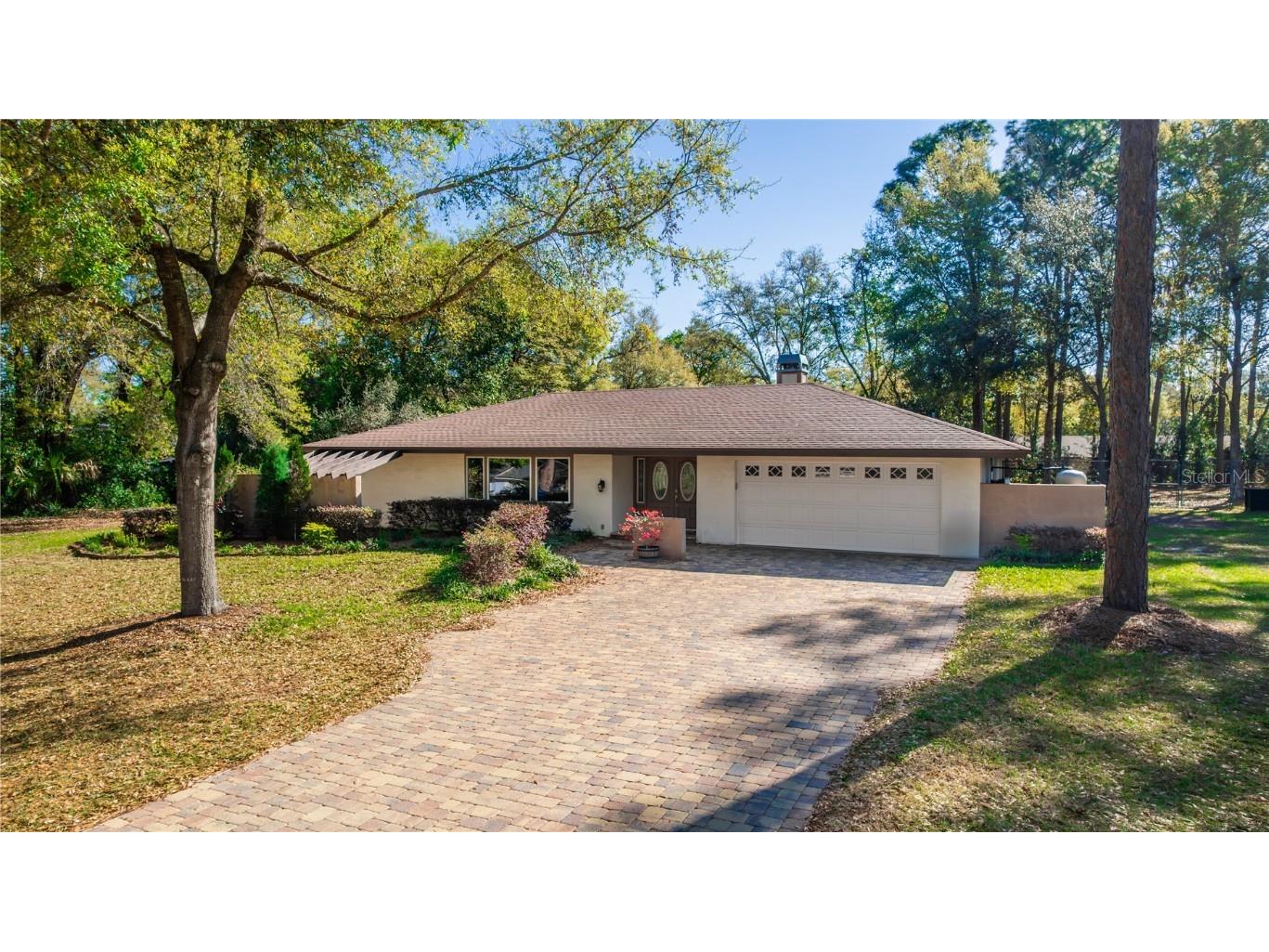 135 Hilltop Place Altamonte Springs FL 32701 O6292689 image1
