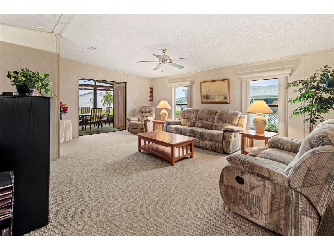 135 Hummingbird Avenue Ellenton FL 34222 A4641577 image8