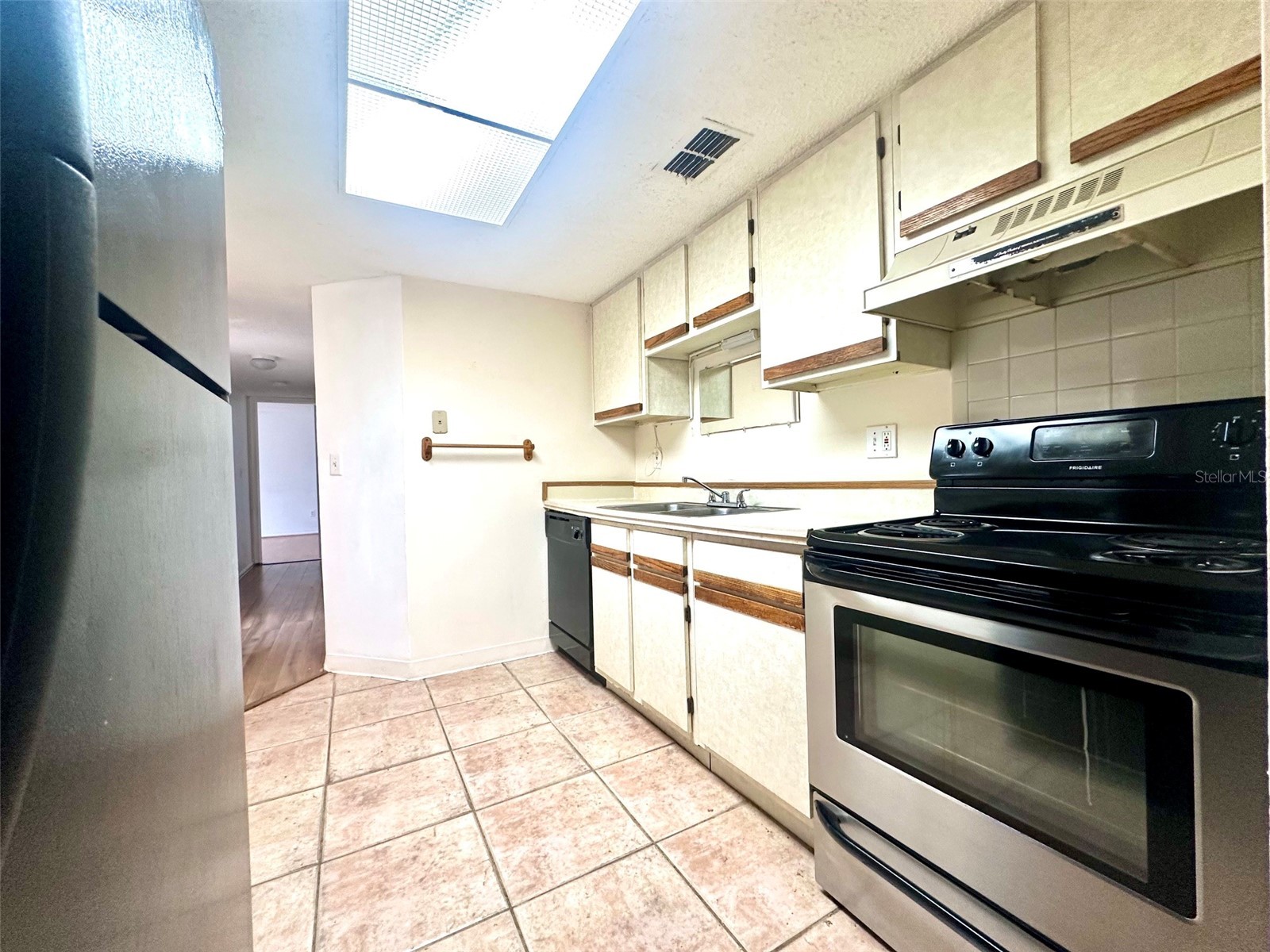 135 Hunter Lake Drive #F Oldsmar FL 34677 TB8527811 image4