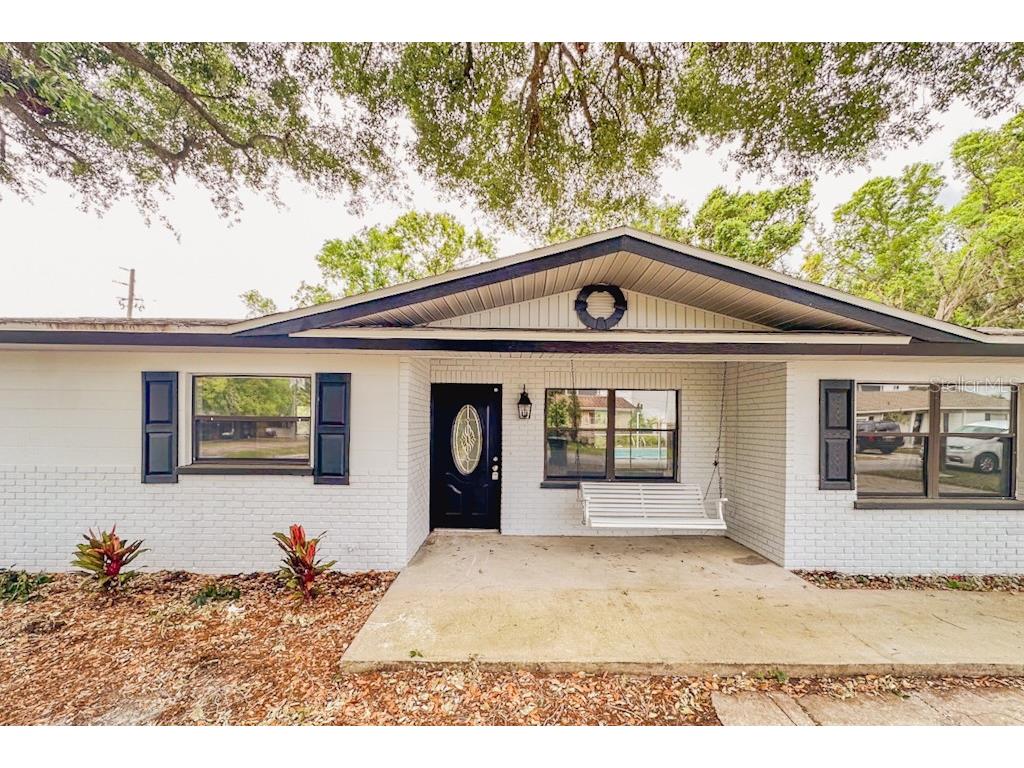 135 Kenilwood Lane Lakeland FL 33809 L4951473 image1