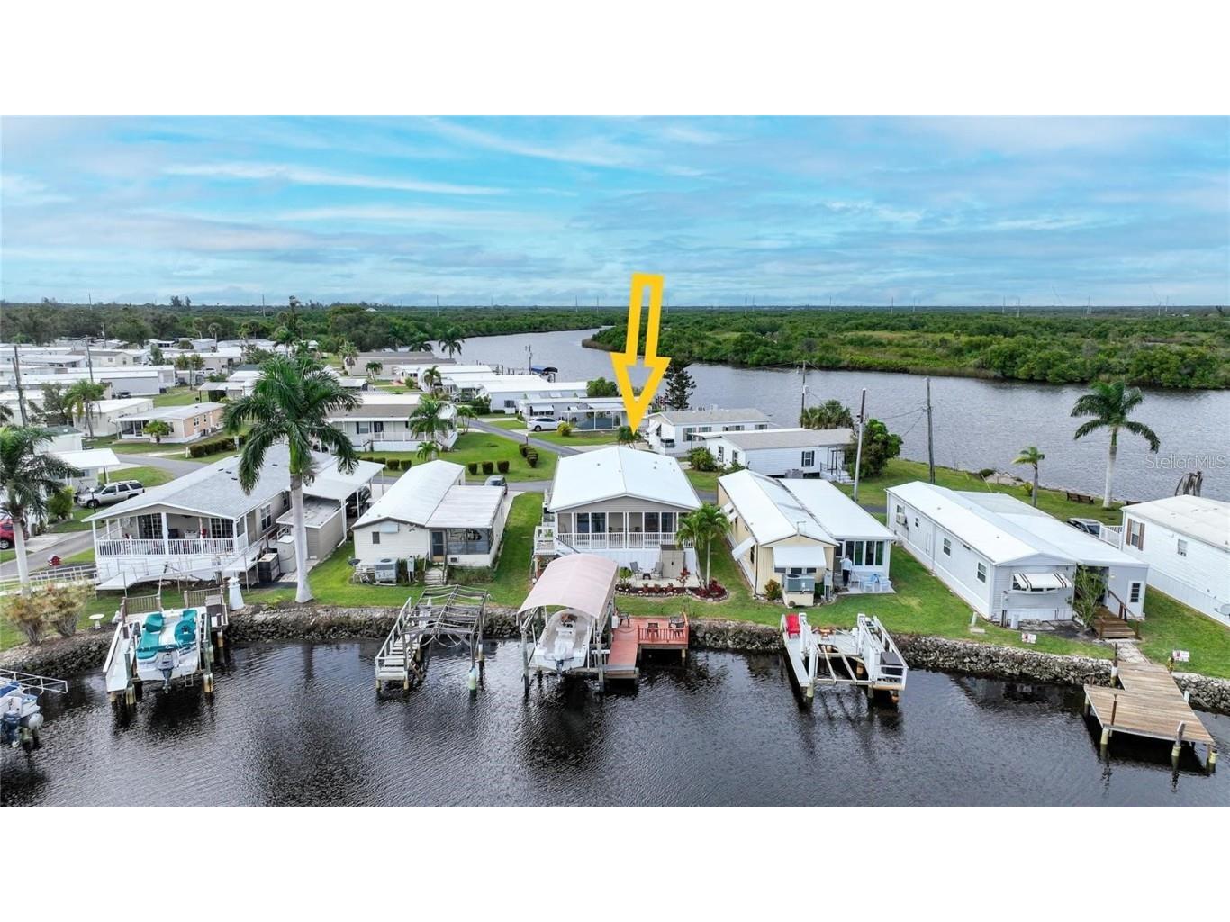 135 Lazy Lagoon Drive Punta Gorda FL 33982 C7516540 image4