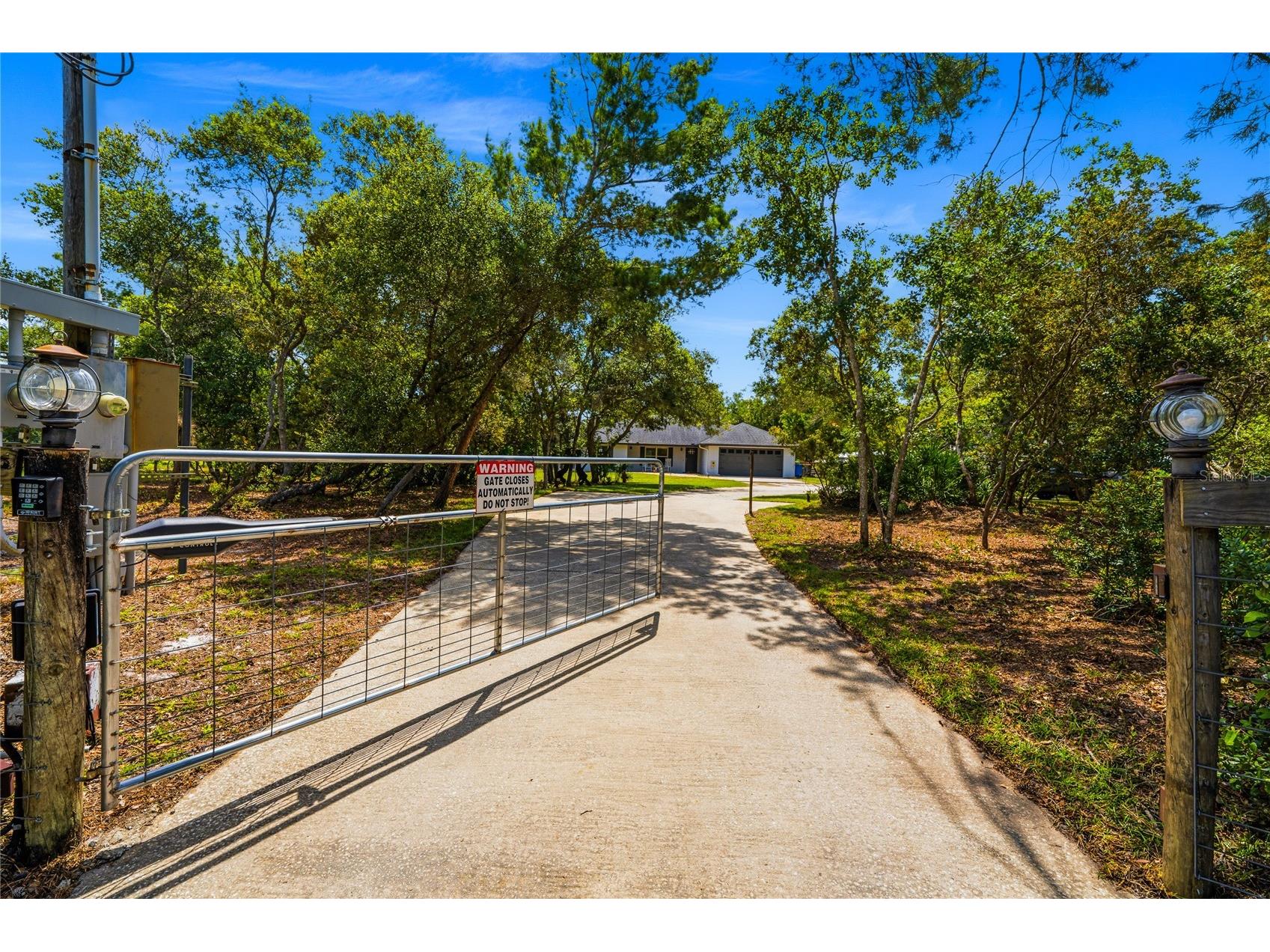 135 Linda Sue Drive Lake Helen FL 32744 V4949539 image3