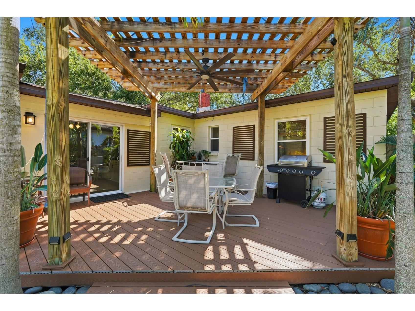 135 NW Monroe Circle N Saint Petersburg FL 33702 TB8464080 image26