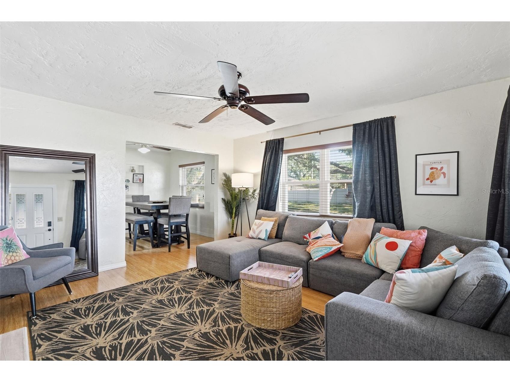 135 NW Monroe Circle N Saint Petersburg FL 33702 TB8464080 image5