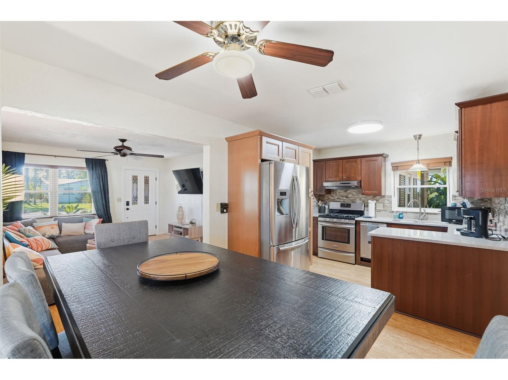 135 NW Monroe Circle N Saint Petersburg FL 33702 TB8464080 image9