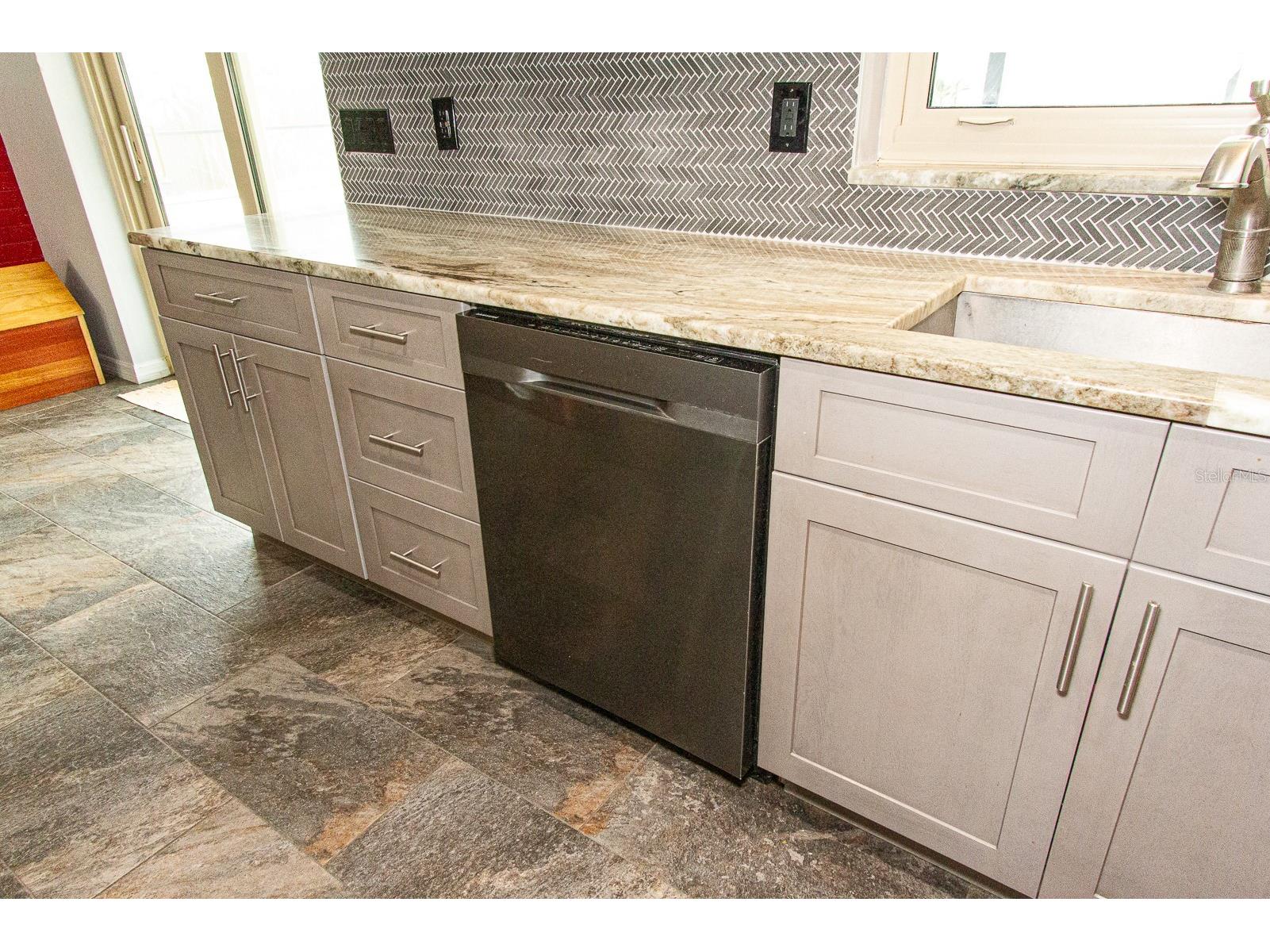 135 Patty Ann Boulevard Palm Harbor FL 34683 TB8516911 image12