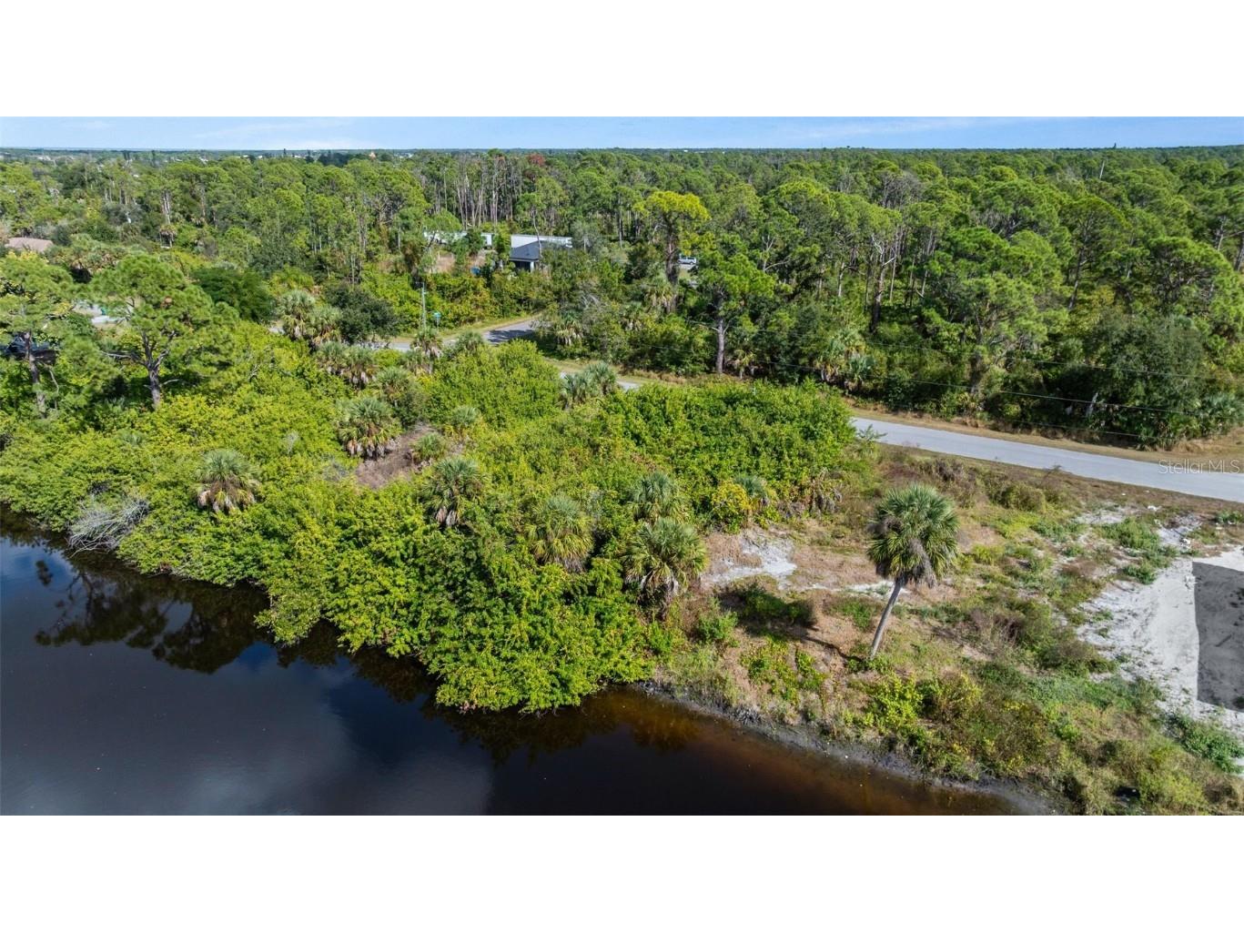 135 Ramblewood Street Port Charlotte FL 33953 A4673044 image3