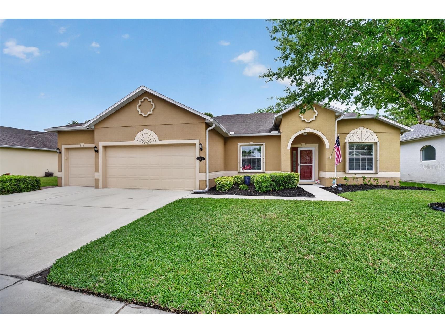 135 Stony Point Drive Sebastian FL 32958 O6396419 image1