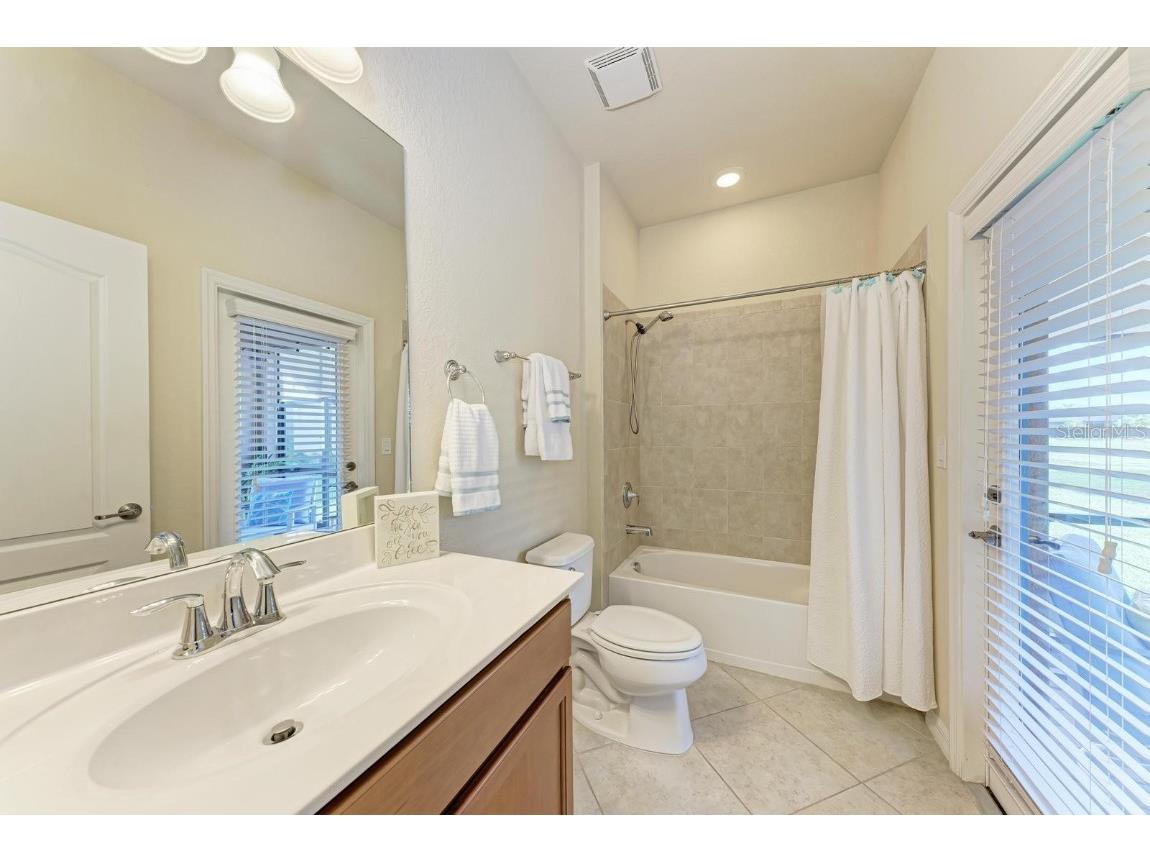 135 Sweet Tree Street Bradenton FL 34212 A4647791 image29