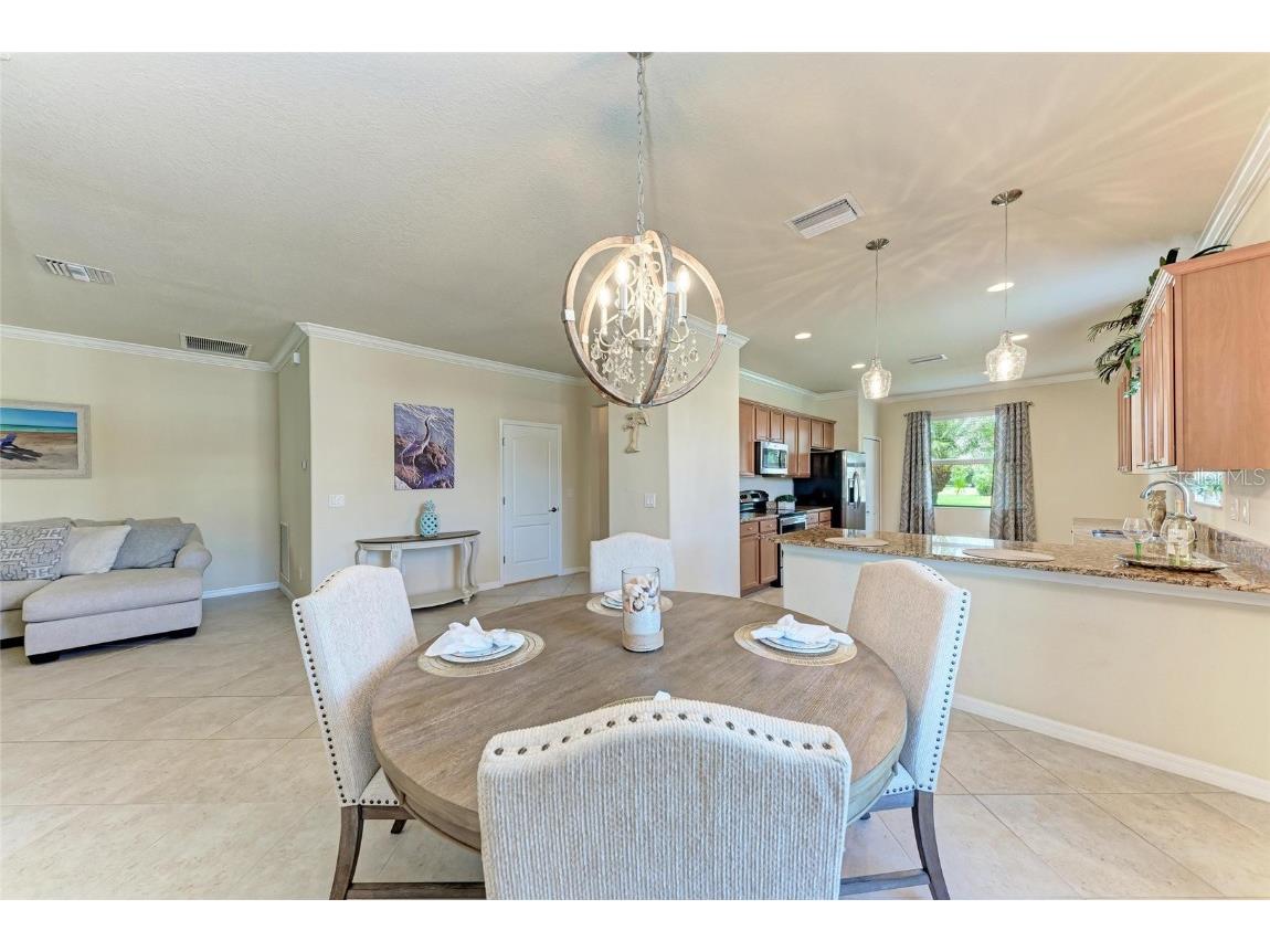 135 Sweet Tree Street Bradenton FL 34212 A4647791 image3