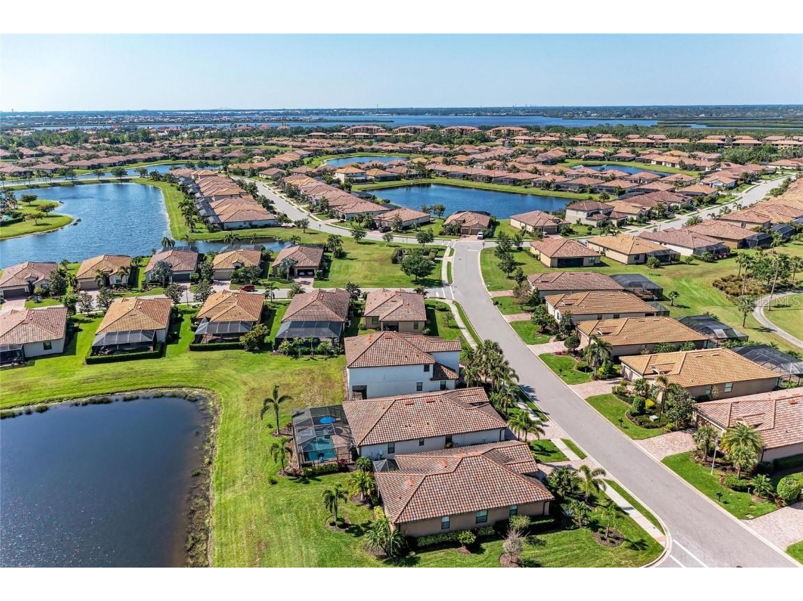 135 Sweet Tree Street Bradenton FL 34212 A4647791 image38