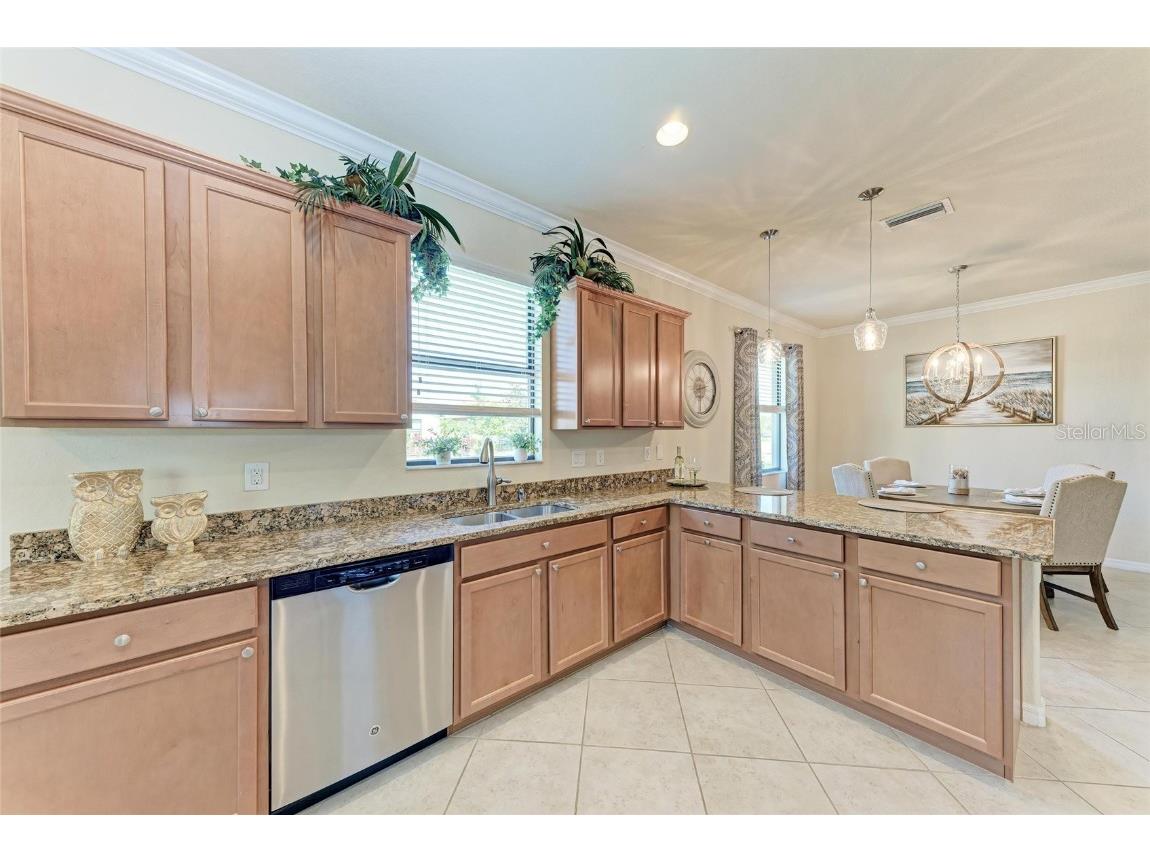 135 Sweet Tree Street Bradenton FL 34212 A4647791 image4