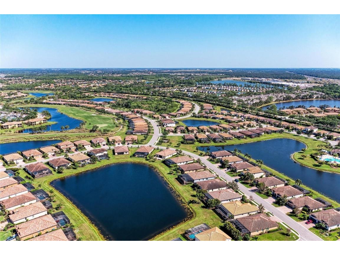 135 Sweet Tree Street Bradenton FL 34212 A4647791 image45