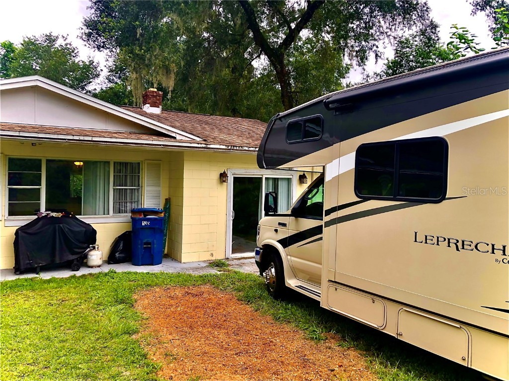 135 W Dundee Avenue De Leon Springs FL 32130 FC293298 image1