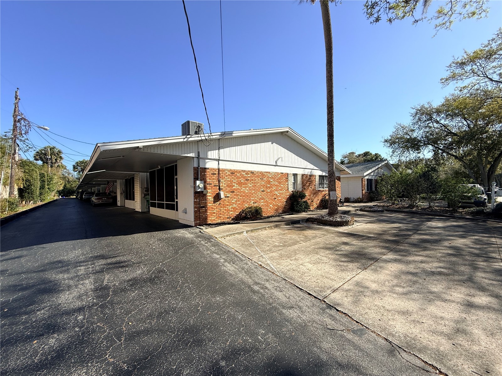 135 W Minnesota Avenue #8 Deland FL 32720 V4947884 image4