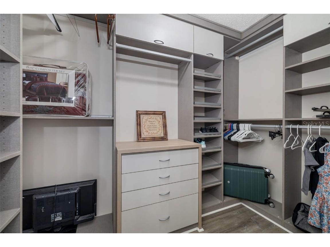 135 Wild Palm Drive Bradenton FL 34210 L4954841 image24