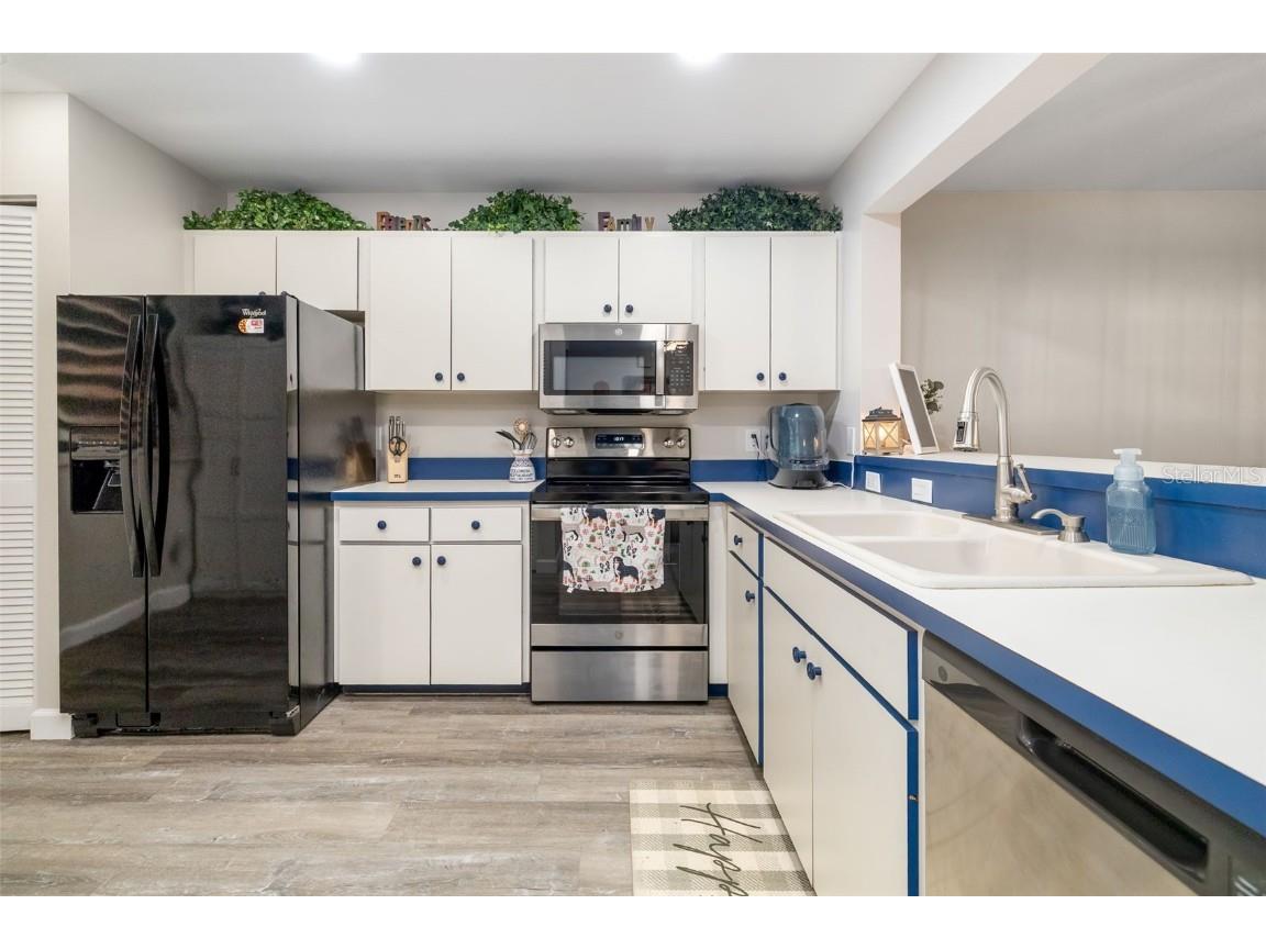 135 Wild Palm Drive Bradenton FL 34210 L4954841 image3