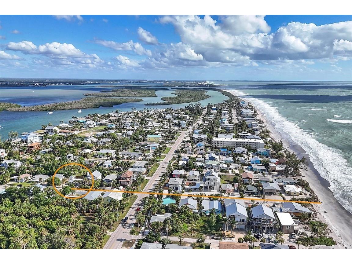 135 Wilhelm Drive Englewood FL 34223 D6132906 image1