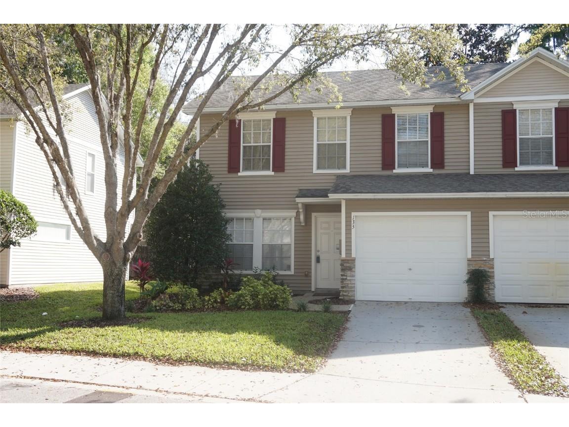 135 Woodknoll Place Valrico FL 33594 T3433308 image1