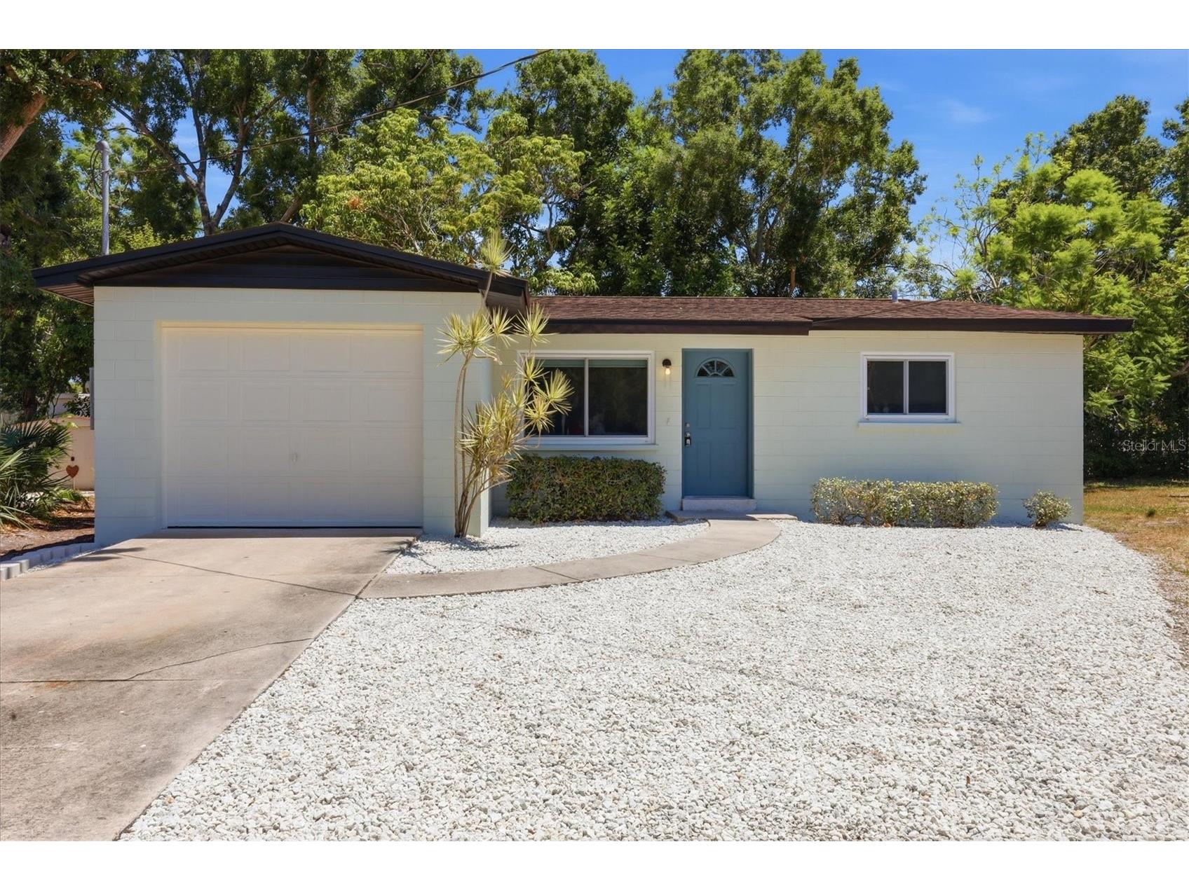 1350 15th Street Sarasota FL 34236 A4697823 image1