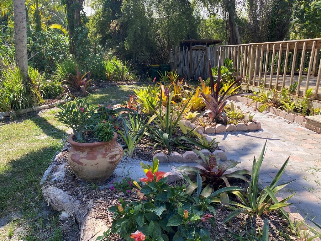 1350 40th Street Sarasota FL 34234 A4649443 image32