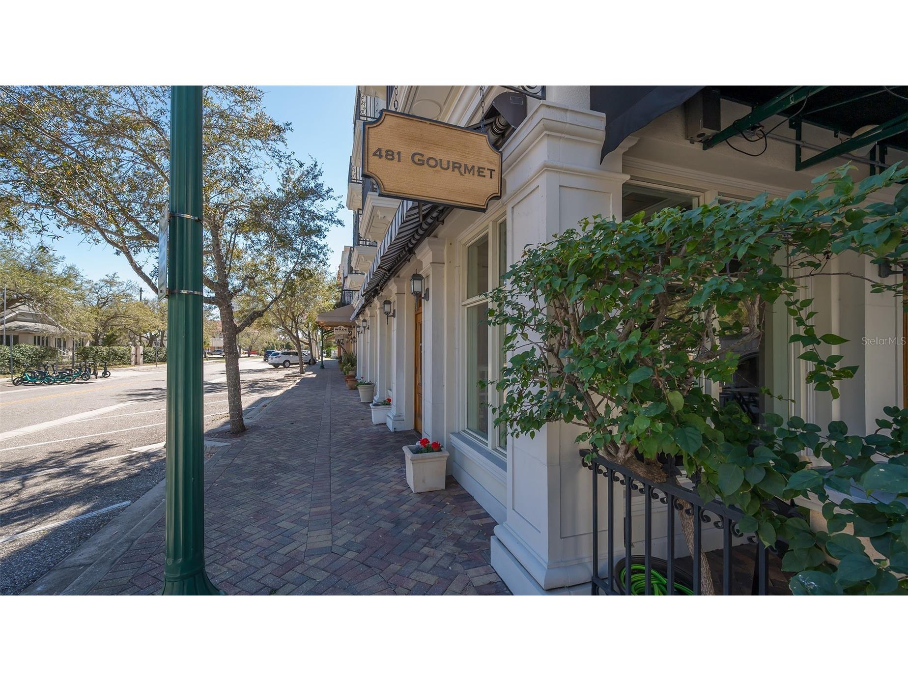 1350 5th Street #106 Sarasota FL 34236 A4694230 image63