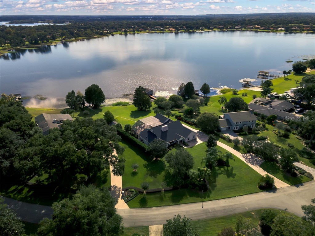 1350 Crescent Lake Drive Windermere FL 34786 - LAKE CRESCENT O5975065 image1