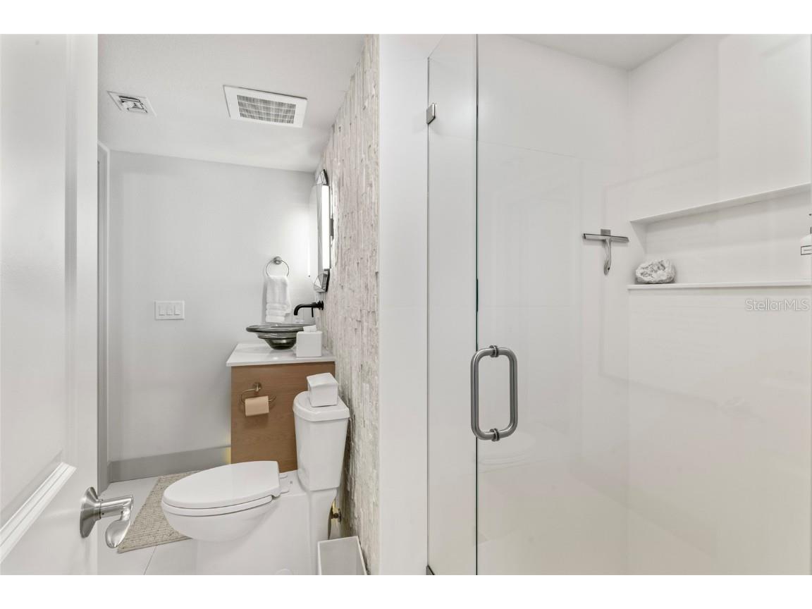 1350 Gulf Boulevard #202 Clearwater FL 33767 TB8356338 image29