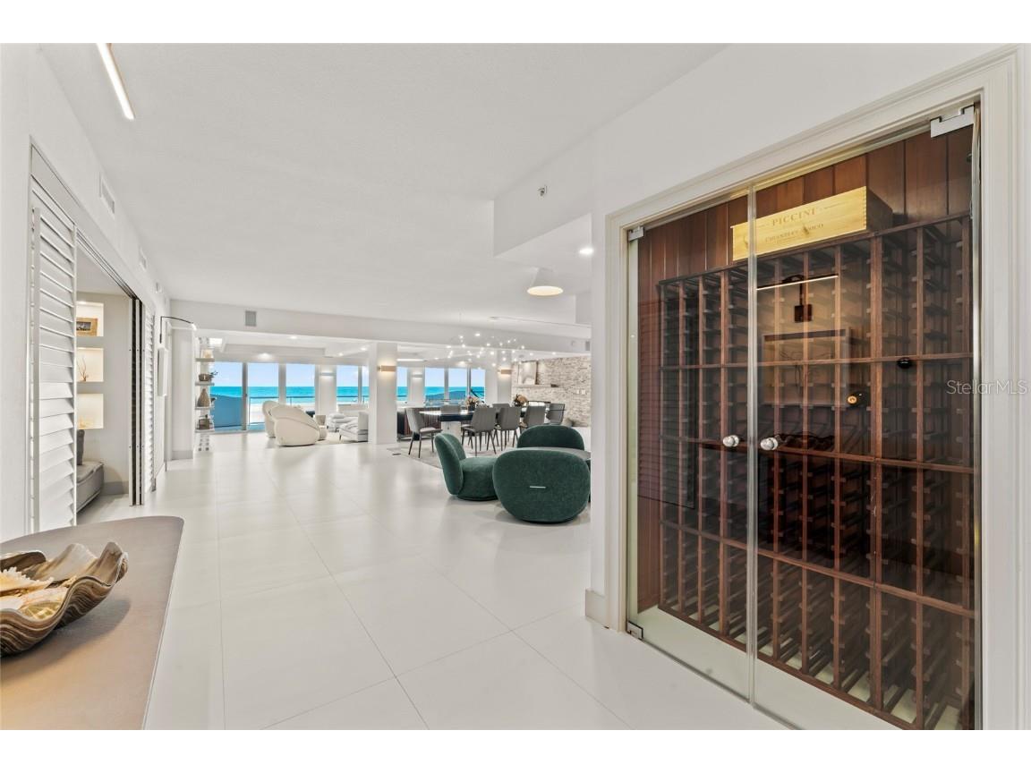 1350 Gulf Boulevard #202 Clearwater FL 33767 TB8356338 image5