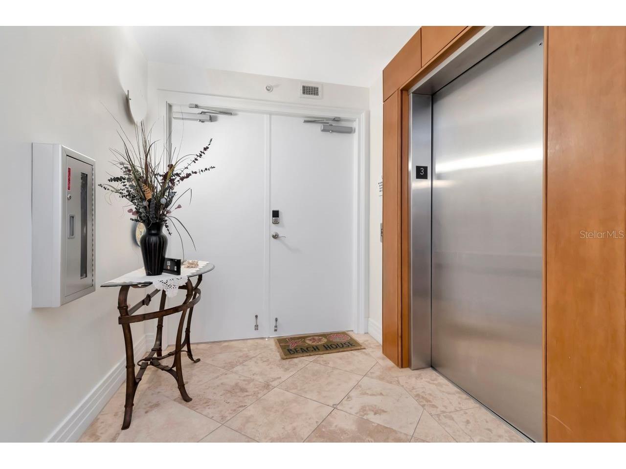 1350 Gulf Boulevard #301 Clearwater Beach FL 33767 TB8365763 image10