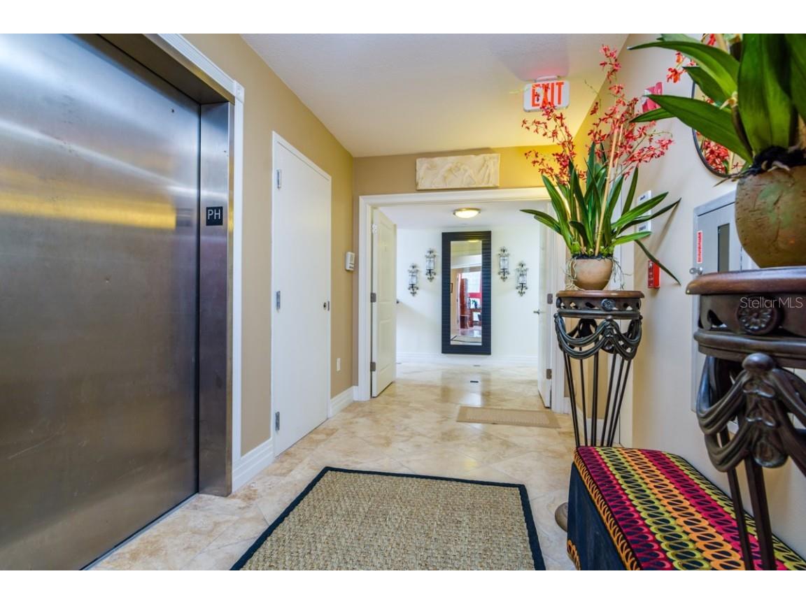 1350 Gulf Boulevard #901 Clearwater Beach FL 33767 - GULF OF MEXICO TB8447165 image18