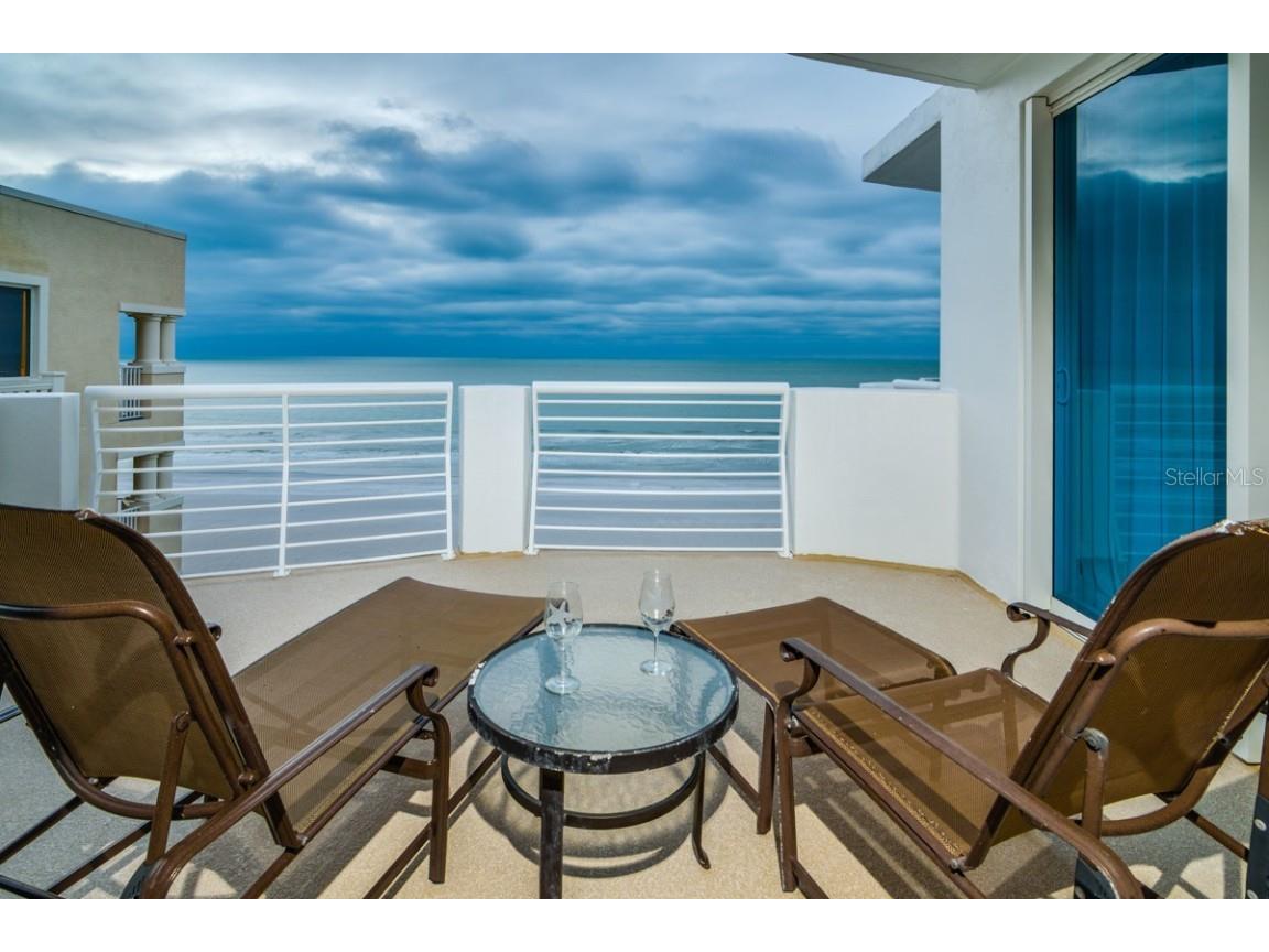 1350 Gulf Boulevard #901 Clearwater Beach FL 33767 - GULF OF MEXICO TB8447165 image4